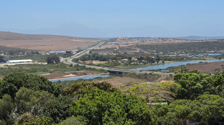 3 Bedroom Property for Sale in Hartenbos Heuwels Western Cape